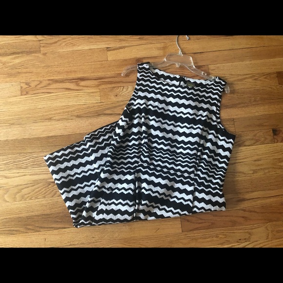 Taylor Dress - Black & White - Picture 1 of 3